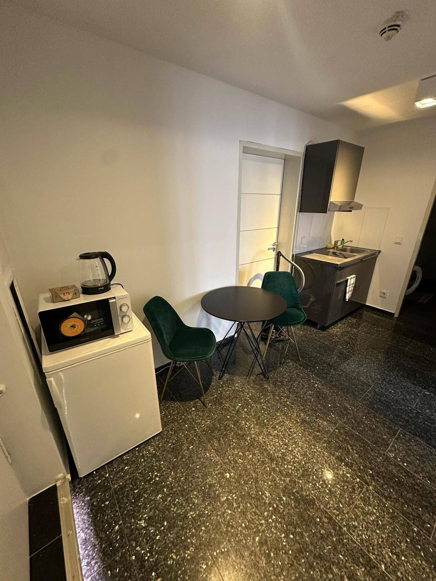 Al Nafurah Apartments Munich Extérieur photo